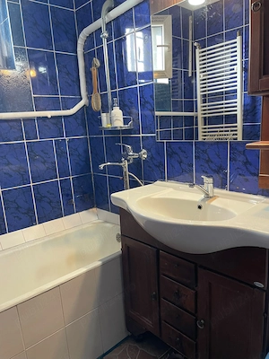 Vand apartament 2 camere, ultracentral - imagine 2