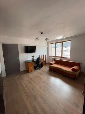 Vand apartament 2 camere, ultracentral - imagine 9