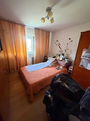 Apartament 2 camere decomandat– Cornitoiu, aproape de Liceul Pedagogic - imagine 4