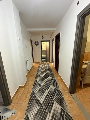 Apartament 3 camere, 61 mp, zona Calea București- McDonald’s  - imagine 2