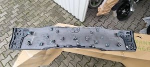Se vând bară spate si capacul plastic hayon mazda CX3 2023, cod culoare 46 G. - imagine 2