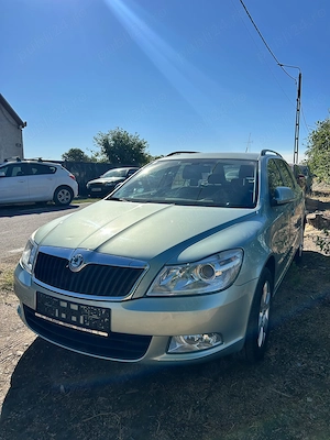 Skoda Octavia  1.2 tsi 2010 - imagine 4