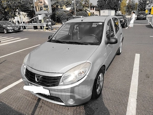Dacia Sandero 2010