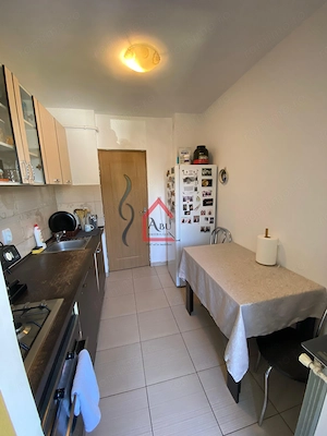 Apartament cu doua camere, Decomandat, Alexandru cel Bun - imagine 8
