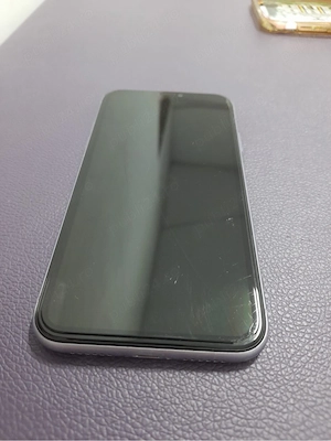 Iphone 11 simplu 