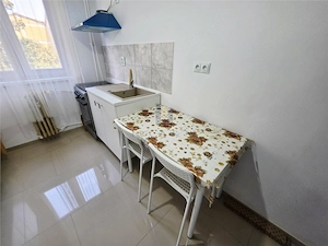Apartament 3 camere, recent renovat, Piata Doina - imagine 3