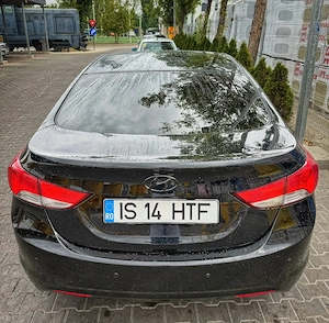 hyundai elantra 1.6 benzina - imagine 4