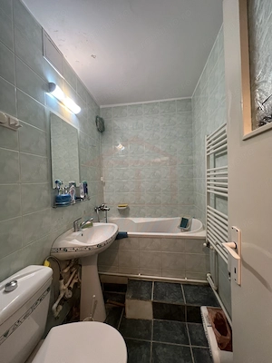 Apartament luminos cu 2 camere, etaj 3/4 – Țiglina 2 - imagine 4