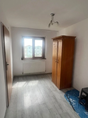 Apartament 2 camere, 32 mp – Filiași, Dolj - imagine 2