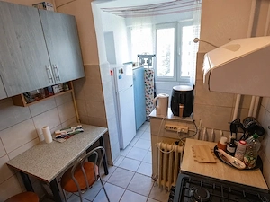 Apartament cu 2 camere de inchiriat