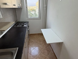 garsoniera dristor-metrou la scara blocului-modern - imagine 10