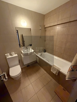 Apartament 2 camere decomandat Piata Sudului / Martisor - imagine 5