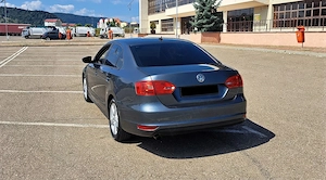 Volkswagen Jetta 2011 - imagine 3