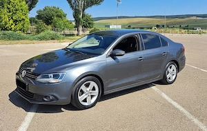 Volkswagen Jetta 2011 - imagine 2