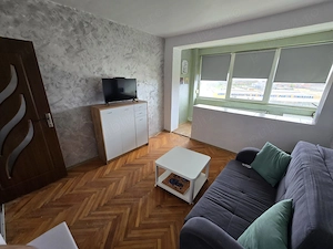 Apartament 2 camere, decomandat - Zona Sagului - imagine 2