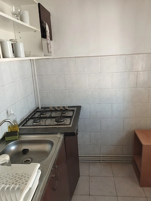 Garsonieră de închiriat  zonă bună.