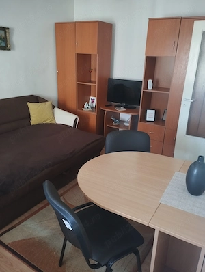 Garsonieră de închiriat  zonă bună. - imagine 2