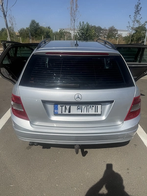 Vând Mercedes c200 înmatriculat acte la zi - imagine 2