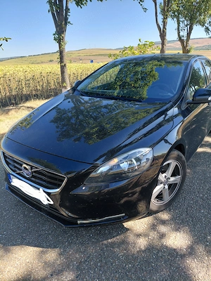 Volvo v40 D4  - imagine 8
