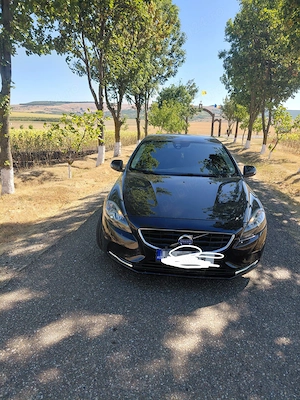 Volvo v40 D4  - imagine 3