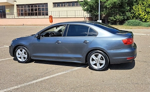 Volkswagen Jetta 2011 - imagine 6