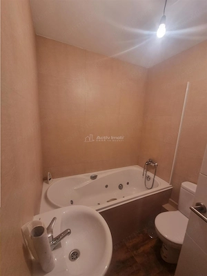 Apartament 5 camere  cu scara interioara tip  penthouse -doua etaje - imagine 18