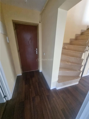 Apartament 5 camere  cu scara interioara tip  penthouse -doua etaje - imagine 12