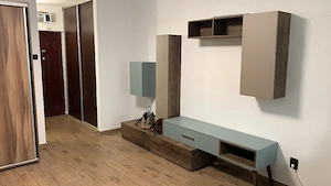 ANUNT REAL , Garsoniera semidecom la 300 Euro - imagine 1