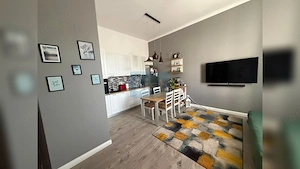 Apartament ultracentral, 47 mp, etaj1, modern, Turda, fără comision!!! - imagine 2