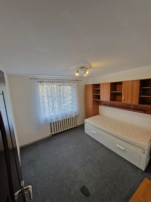 Închiriez Apartament 3 camere Proprietar - imagine 2