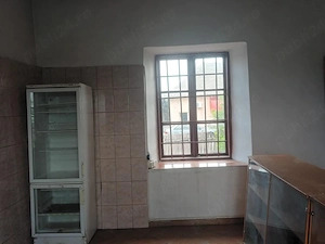 inchiriere spatiu comercial + teren 3200mp - imagine 5