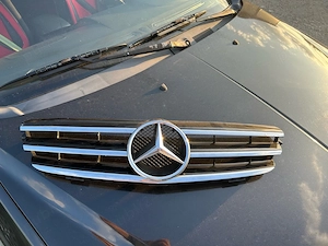 Grila fata , Mercedes-Benz CLK W209 , cod A2098800223