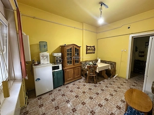 Resita, Apt.2 cam,Cf.1 Sporit, zona Scoala Gen II- Universal - imagine 16