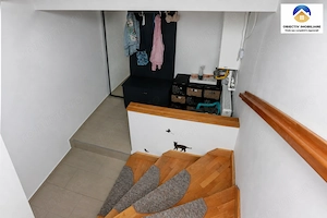 Apartament 3 camere 91 mp, mansarda, P-ta 22 Decembrie, Piatra Neamt - imagine 6