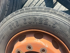 vand jante si cauciuri fata pentru cap tractor mega 315/60/22,5
