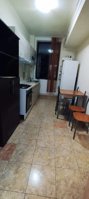 Inchiriez ap 2 camere et 1 in spate la Granit - imagine 3