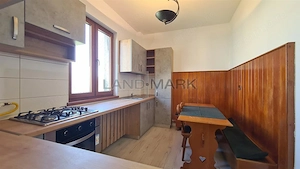 DE INCHIRIAT APARTAMENT 2 CAMERE ZONA MEDICINA STR ZLATNA - imagine 4