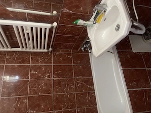 Garsonieră de închiriat aproape de Universitate Oradea - imagine 5