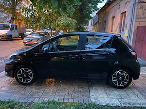 Toyota yaris 1.33vvti Automata 2015 Navigatie  - imagine 6