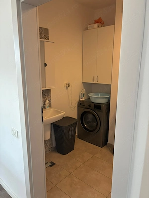 Apartament 2 camere + loc de pacare zona Nord - imagine 2