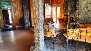 CASĂ DE VACANȚĂ – LEPȘA| 804 MP UTILI | 14 CAMERE | TEREN 1.857 MP - imagine 14
