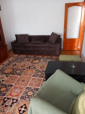 Închiriez  apartament  3 camere  - imagine 5