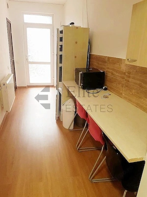 Apartament cu 2 camere Central - imagine 3