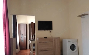 Vând apartament 2 camere semicentral