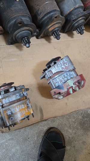 Alternator Bosch original revizionat Deutz taf 12v 24v 14 28 piese motor Deutz 913 912 - imagine 5