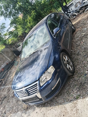 Dezmembrez passat b6 bmp - imagine 3