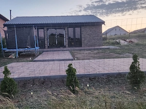 Teren 630 mp cu constructie 72 mp