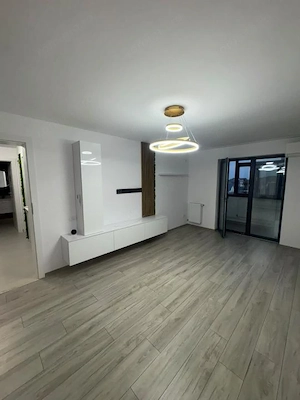 Apartament 2 camere Trivale - imagine 2