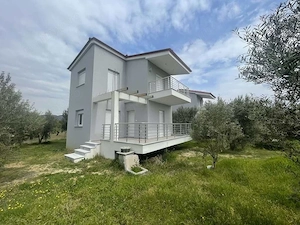 Complex exclusivist cu 3 vile individuale în Paralia Ofriniou Grecia - imagine 5