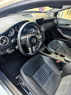 Mercedes Benz